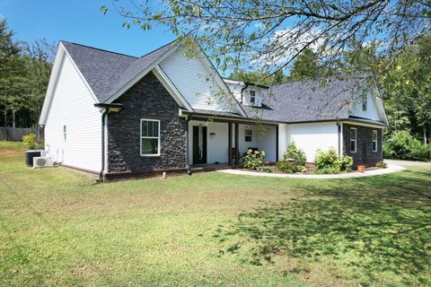 Tiny photo for 8012 Mcdonald Cemetery Road, Ooltewah, TN 37363 (MLS # 1519955)