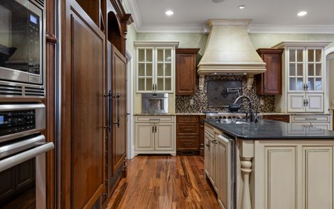 Tiny photo for 11 Saint Nicholas Way, Signal Mountain, TN 37377 (MLS # 1515793)