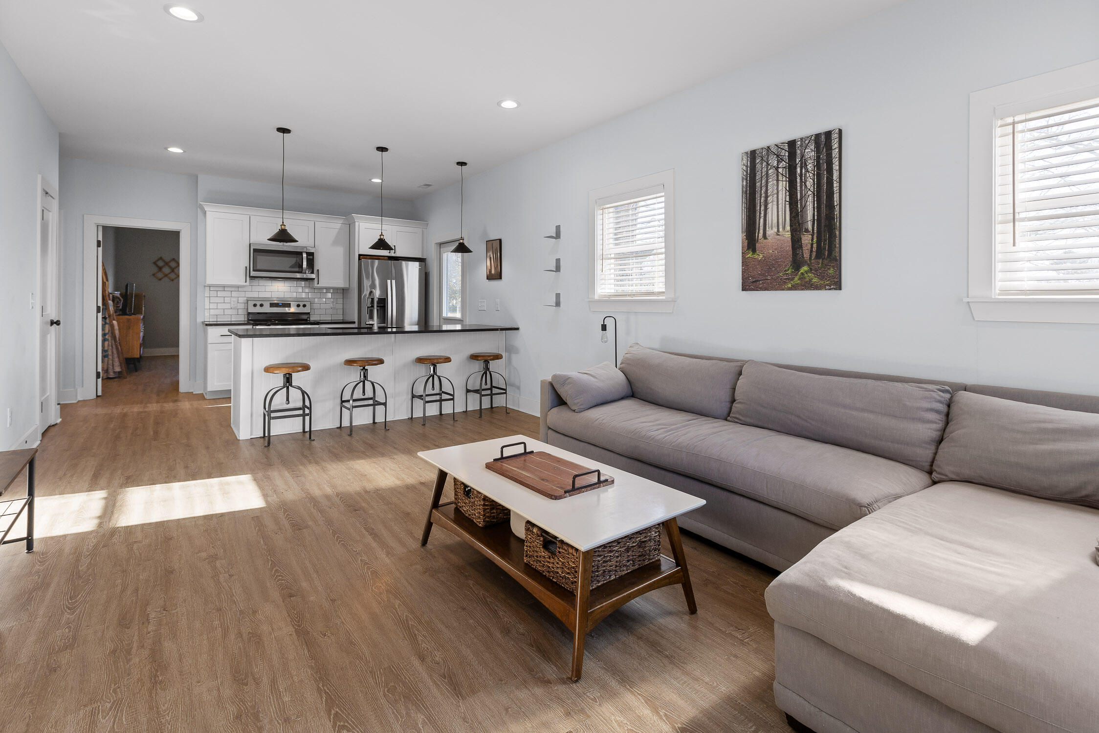 Chattanooga, Tennessee 37412, United States, 3 Bedrooms Bedrooms, ,2 BathroomsBathrooms,Residential,Active,77210