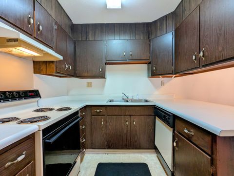 Tiny photo for 900 Mountain Creek Road, Chattanooga, TN 37405 (MLS # 1529004)