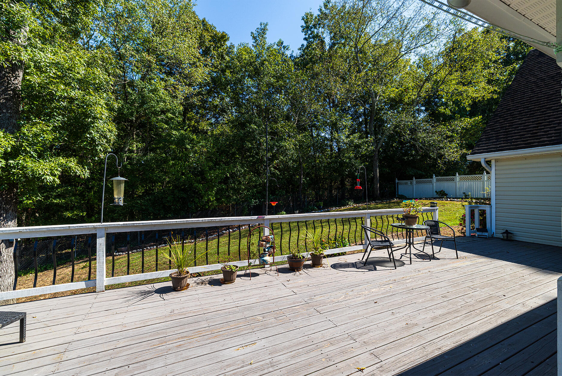 2607 Chimney Lake Circle