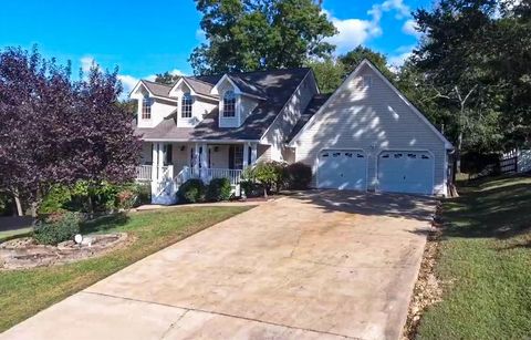 2607 Chimney Lake Circle Soddy Daisy TN 37379