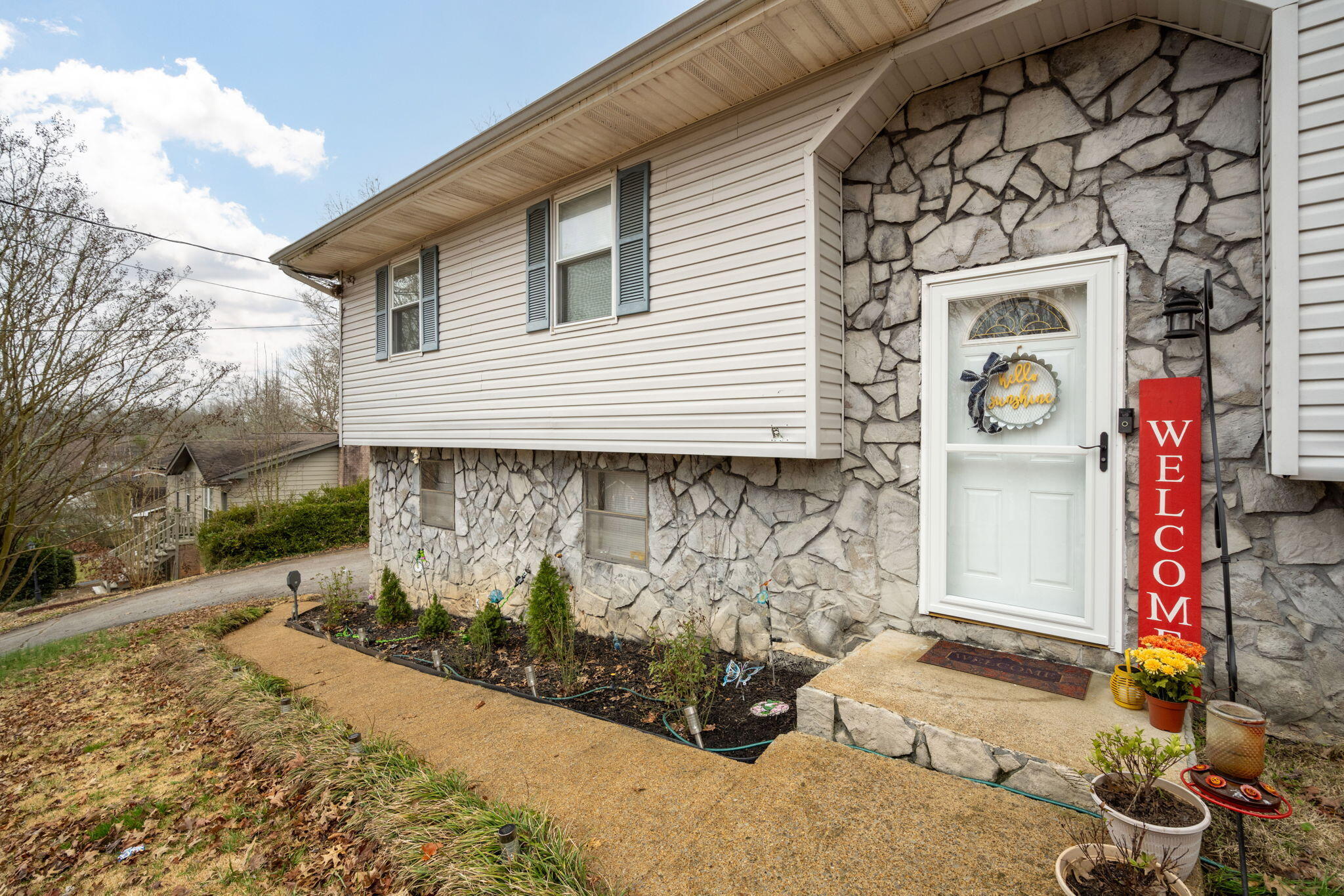 9211 Volans Lane, Harrison, Tennessee image 2
