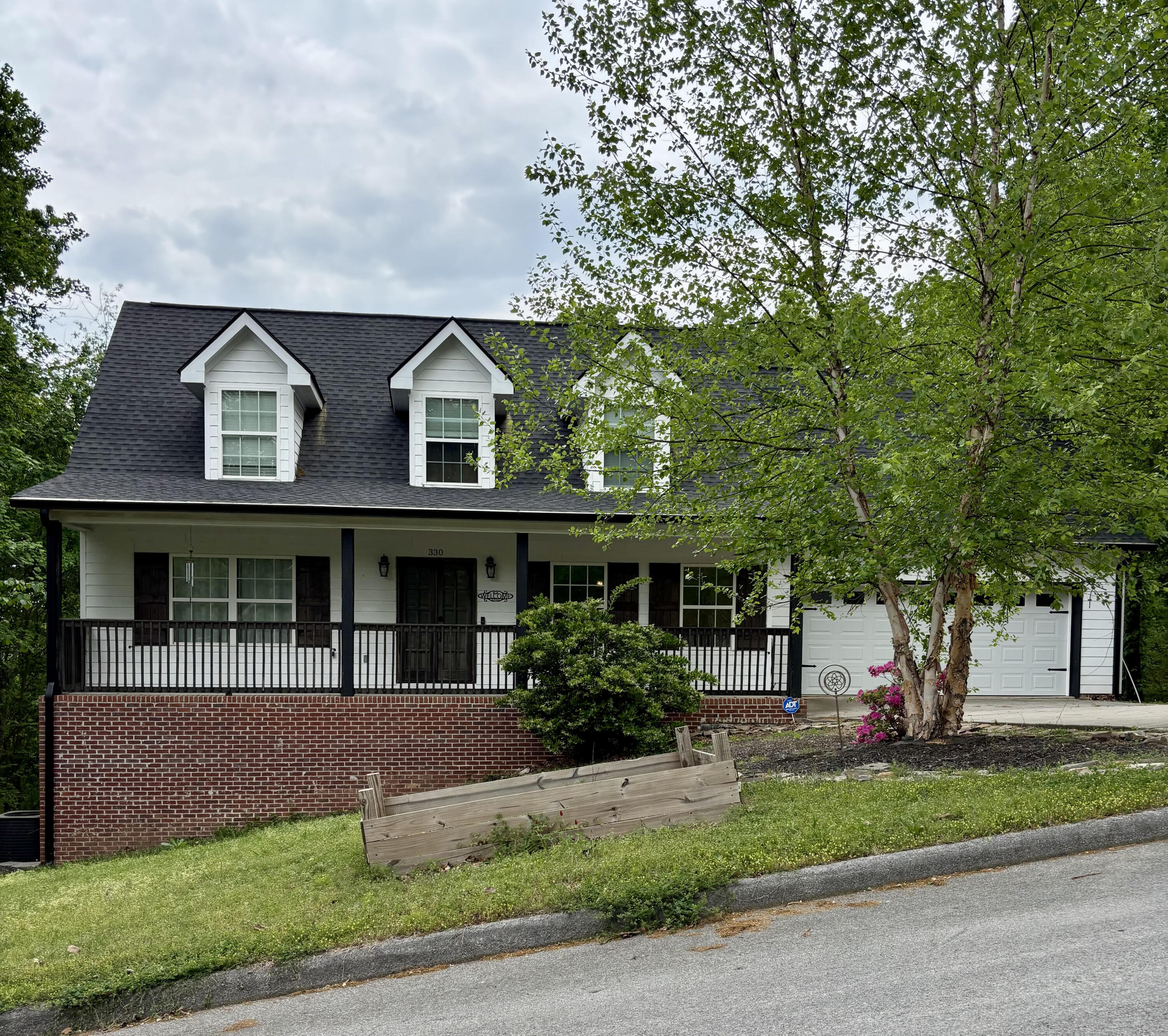 330 Battlefield Circle, Ringgold, Georgia image 1