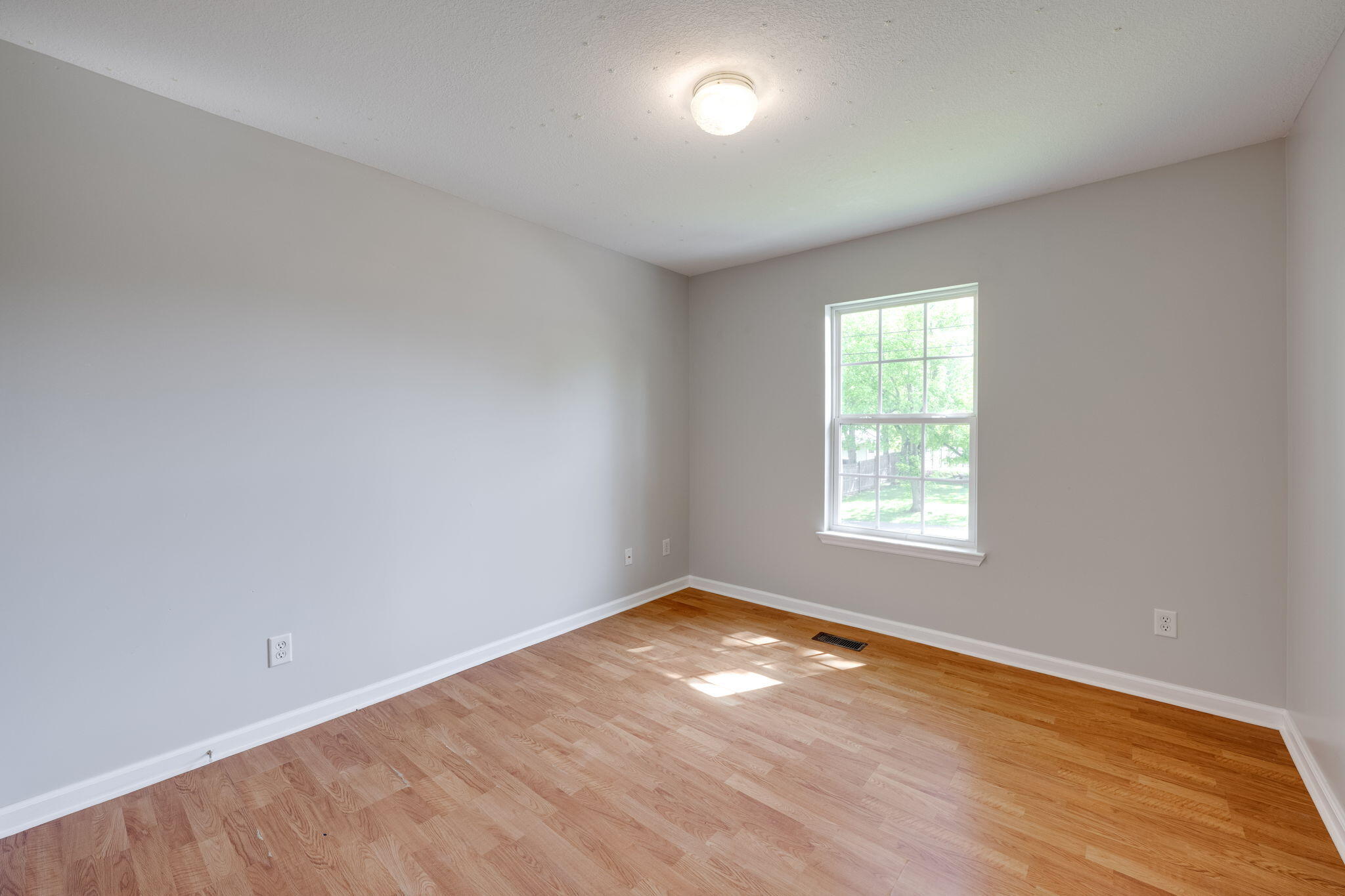 94 Mccraw Street, Rossville, Georgia image 31