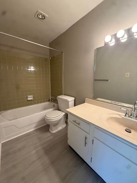 Tiny photo for 900 Mountain Creek Rd, Chattanooga, TN 37405 (MLS # 1529159)