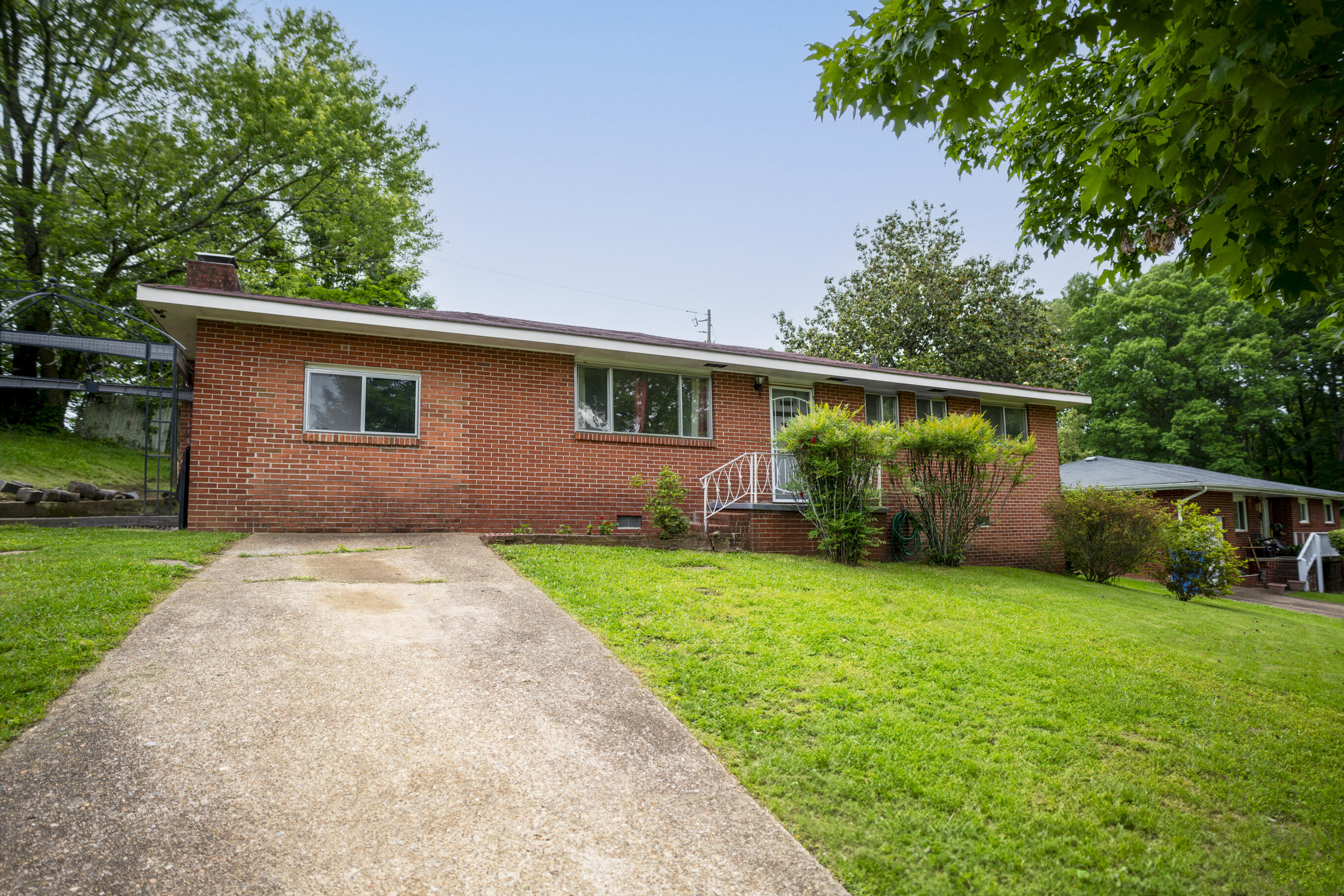 7750 Vista Hills Drive, Chattanooga, Tennessee image 1