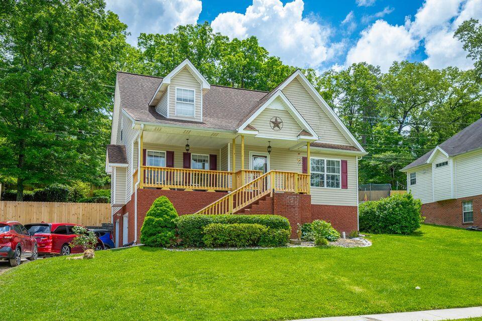 8424 Shadetree Lane, Ooltewah, Tennessee image 1