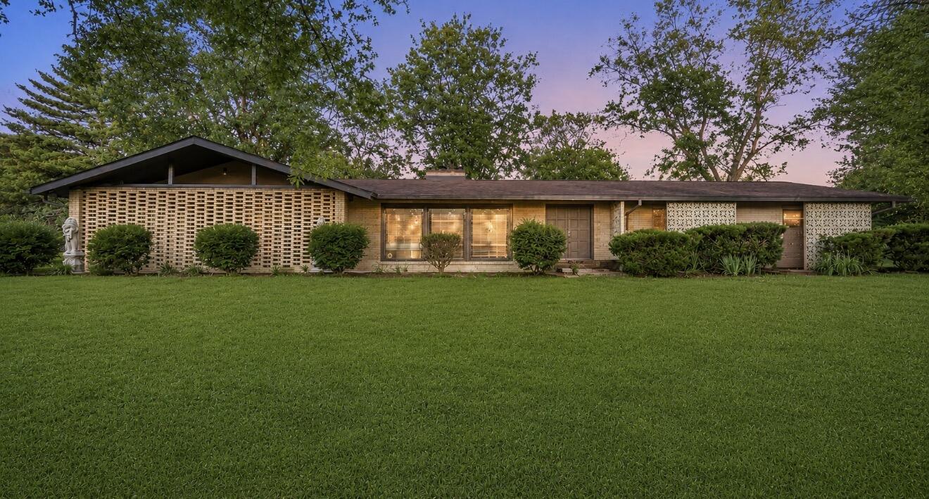 Photo 1 of 22 — 4989 Cleveland Highway, Cohutta, GA 30710