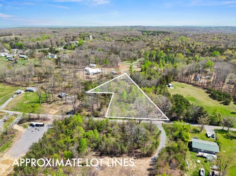 Photo of 0 Grayson Way, Signal Mountain, TN 37377 (MLS # 1533352)