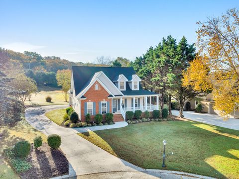 Photo of 4112 Finch Lane, Chattanooga, TN 37419 (MLS # 1523373)