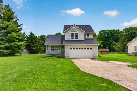 Photo of 384 Miller Road, Signal Mountain, TN 37377 (MLS # 1539479)