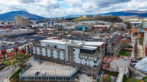 Tiny photo for 129 Walnut Street, Chattanooga, TN 37403 (MLS # 1530261)