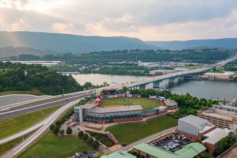 Tiny photo for 129 Walnut Street, Chattanooga, TN 37403 (MLS # 1530261)