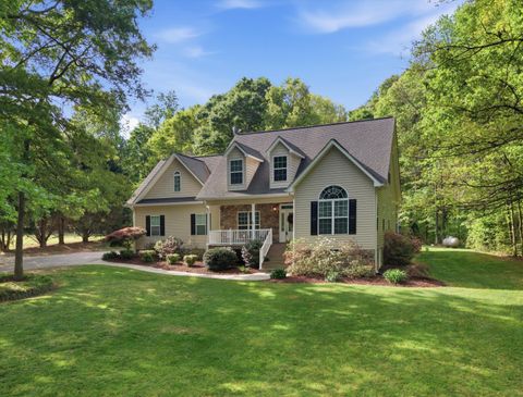 Photo of 1300 Boyles Mill Road NE, Dalton, GA 30721 (MLS # 1532670)