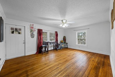Tiny photo for 3530 Lamar Avenue, Chattanooga, TN 37415 (MLS # 1528056)