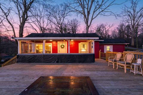 Photo of 3530 Lamar Avenue, Chattanooga, TN 37415 (MLS # 1528056)