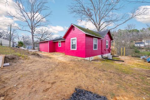 Tiny photo for 3530 Lamar Avenue, Chattanooga, TN 37415 (MLS # 1528056)