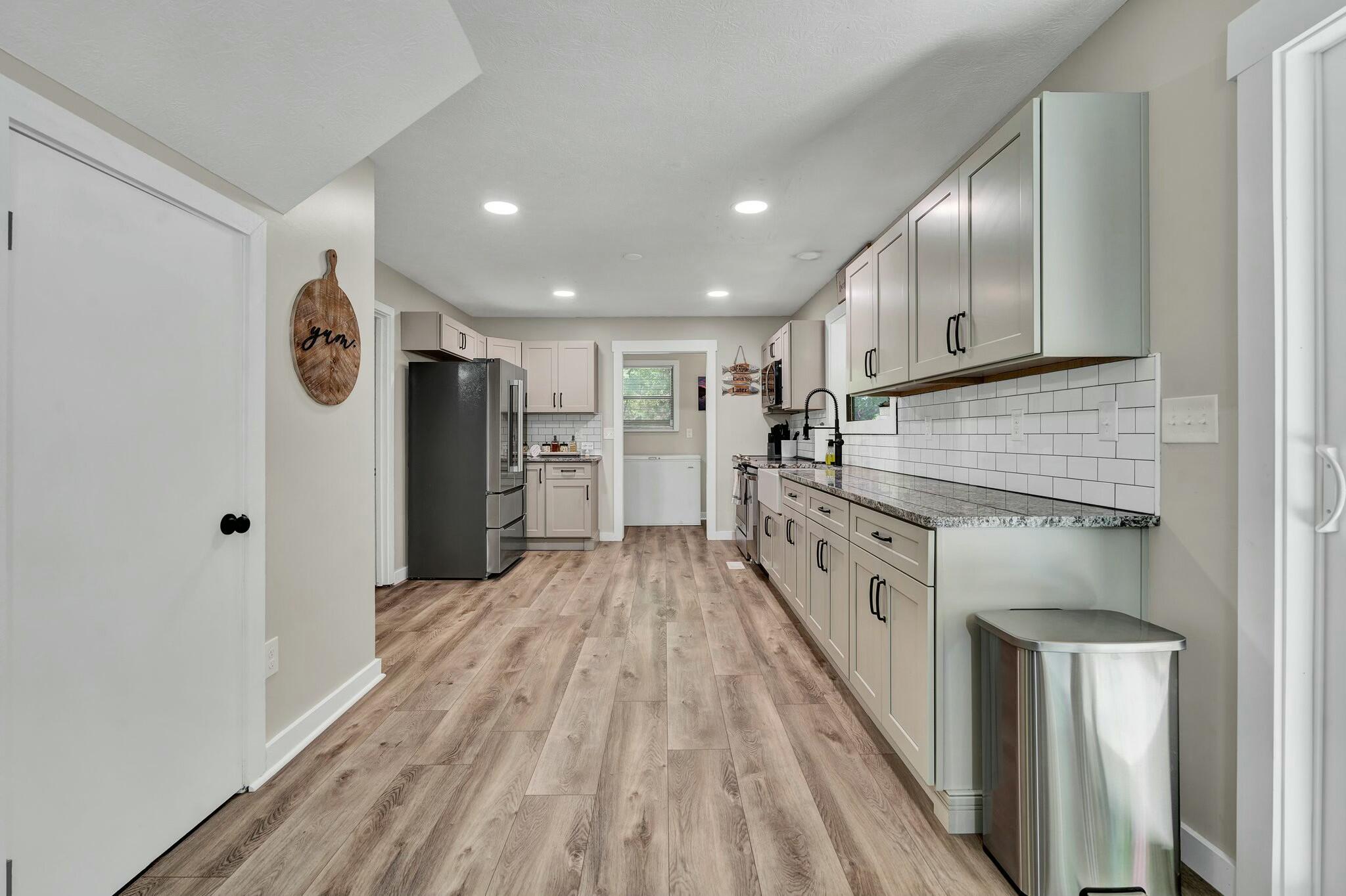 198 Amy Trail, Spring City, Tennessee image 4