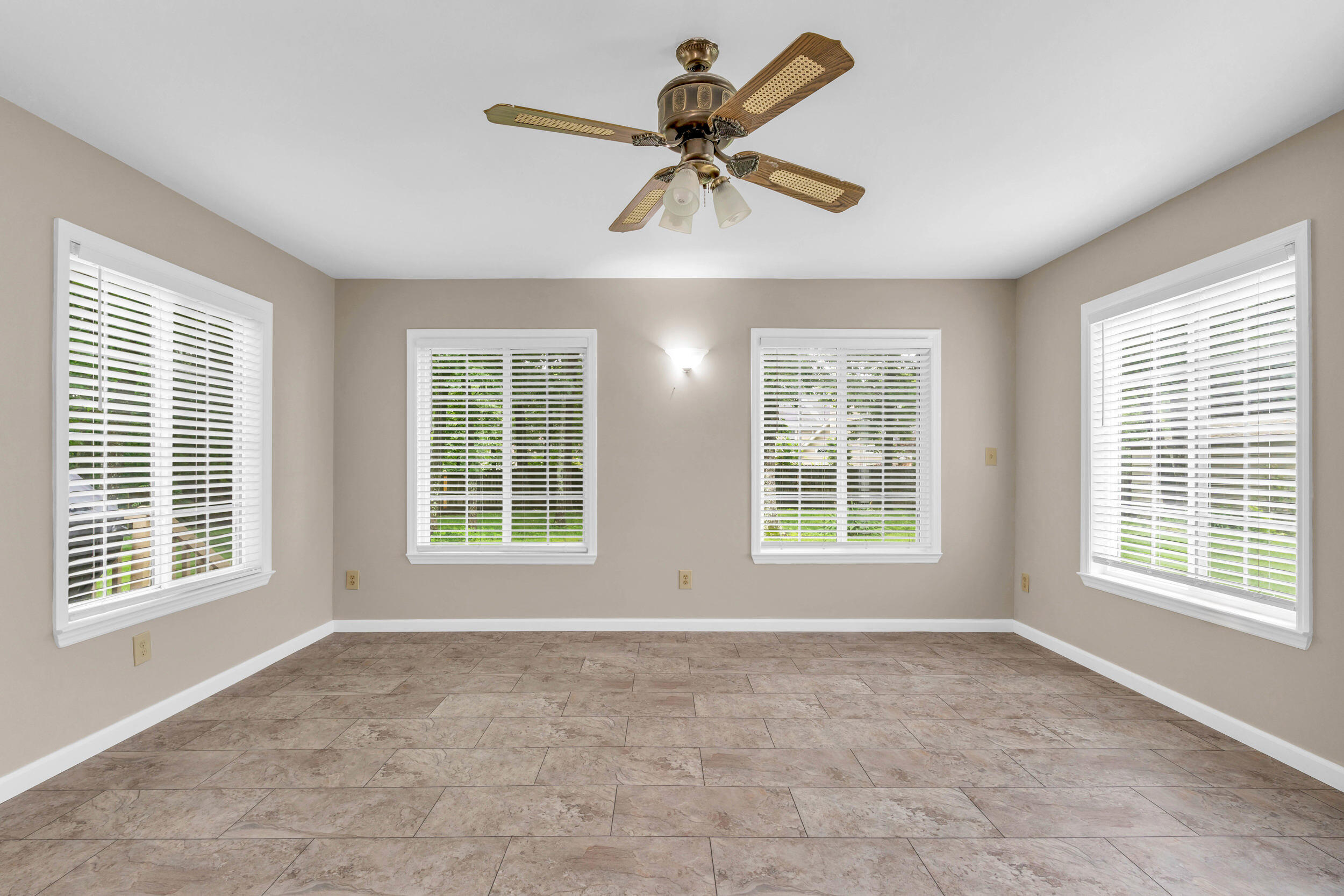 2434 Haven Cove Lane, Chattanooga, Tennessee image 7