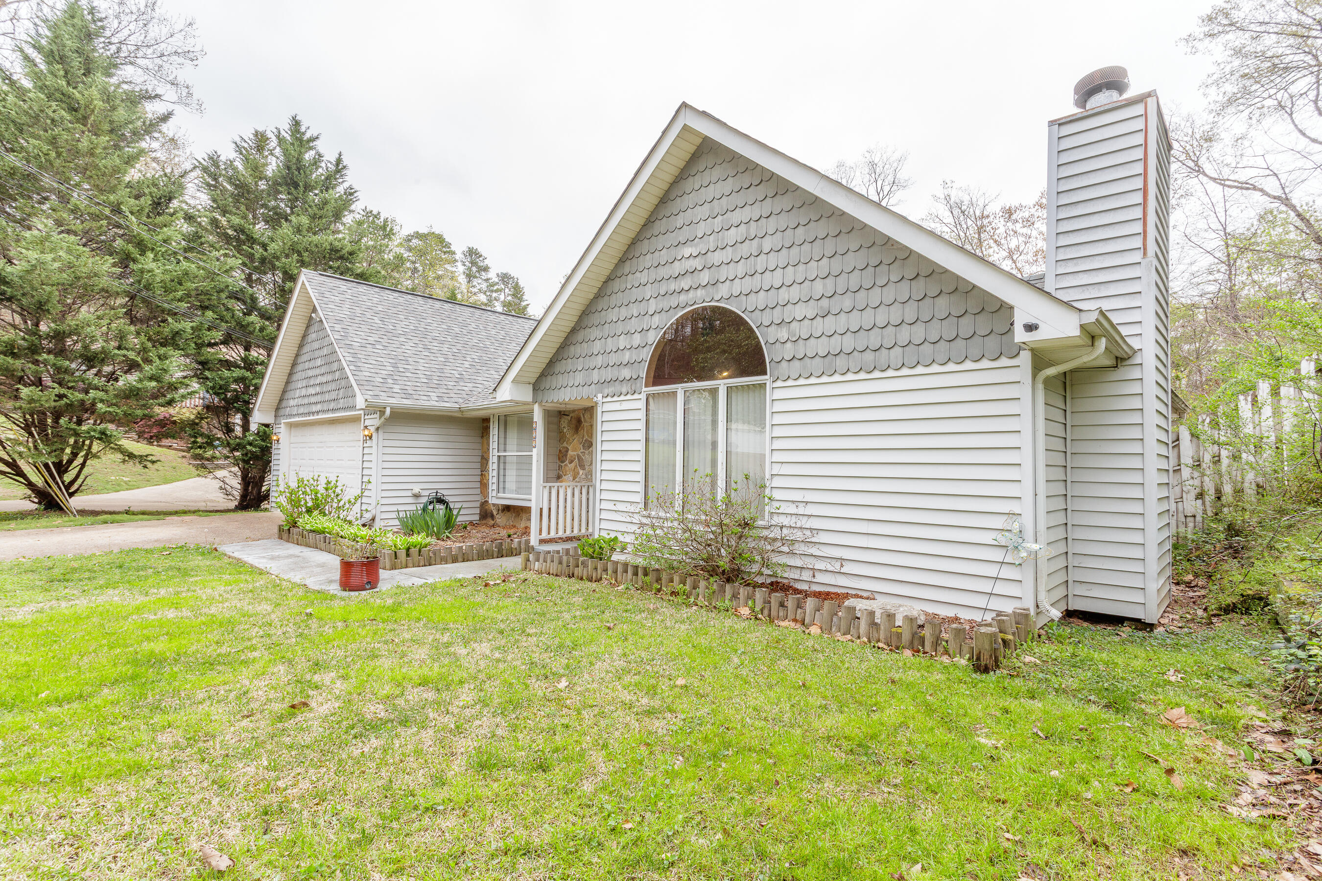 704 Gleason Terrace Court, Chattanooga, Tennessee image 4