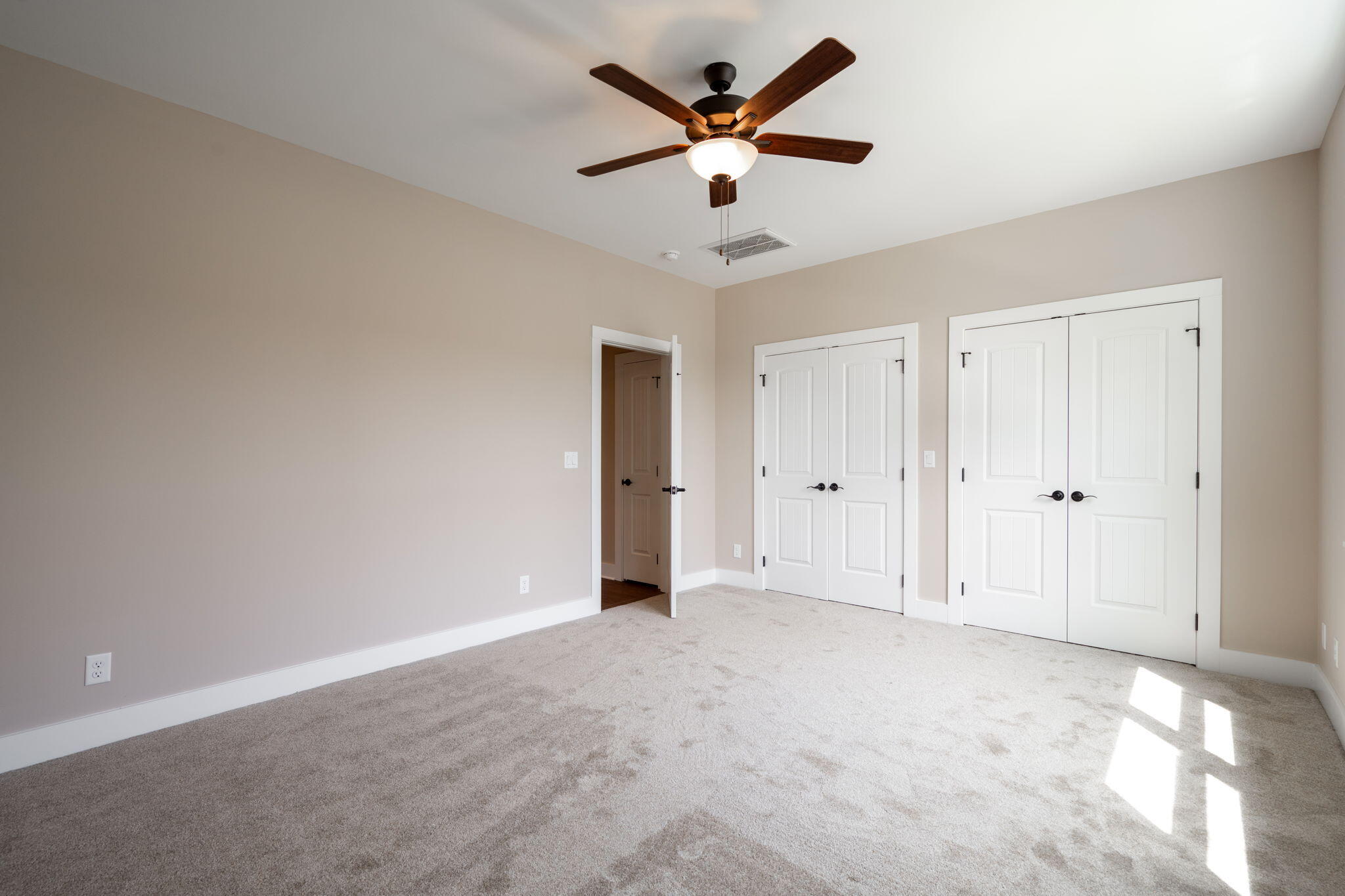 7679 Sir Anderson Court, Ooltewah, Tennessee image 40