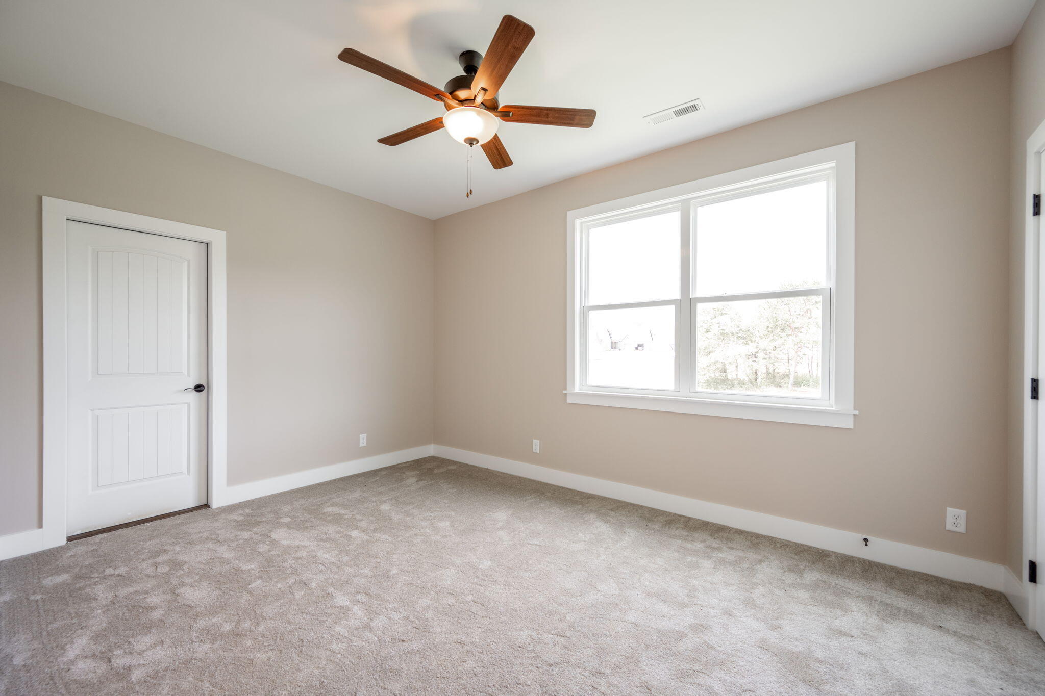 7679 Sir Anderson Court, Ooltewah, Tennessee image 35