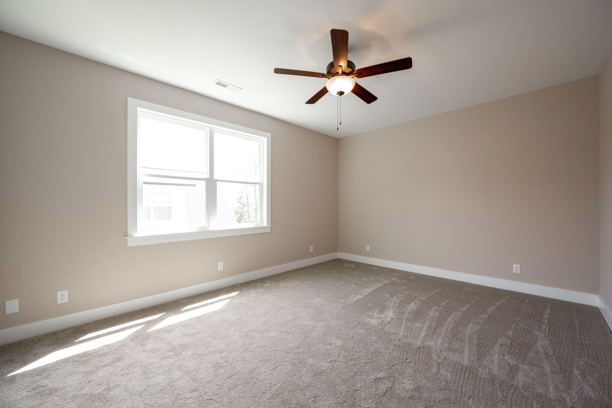 7679 Sir Anderson Court, Ooltewah, Tennessee image 41