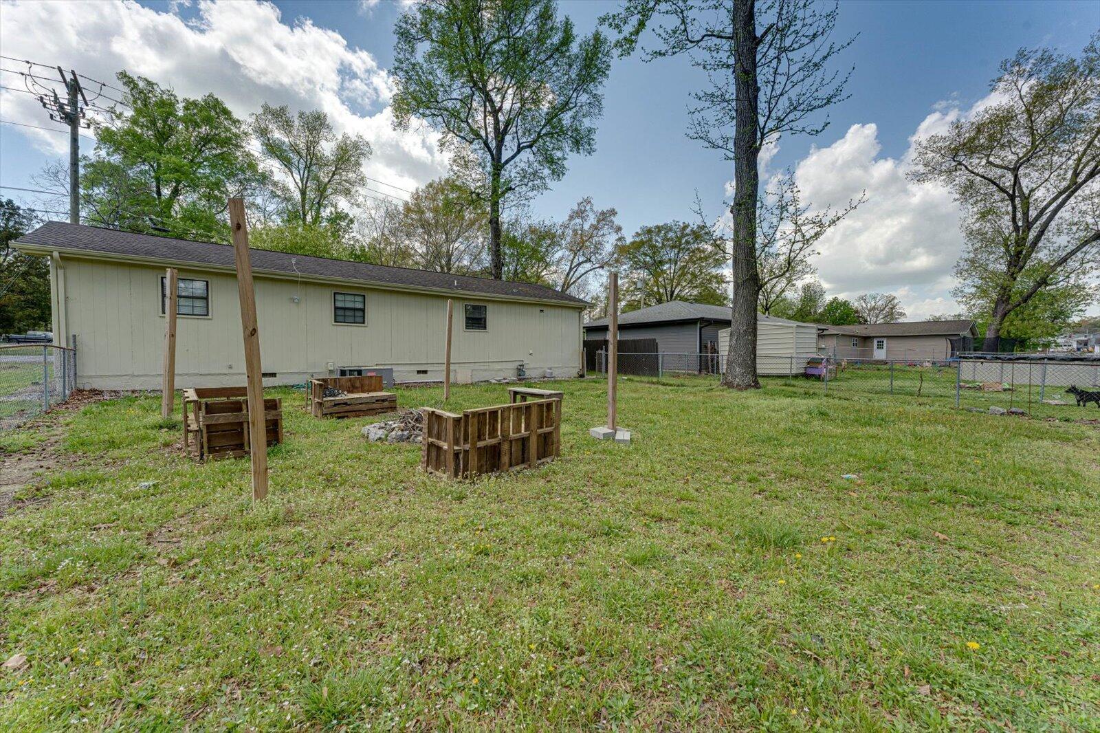 367 Fernwood Drive, Rossville, Georgia image 17