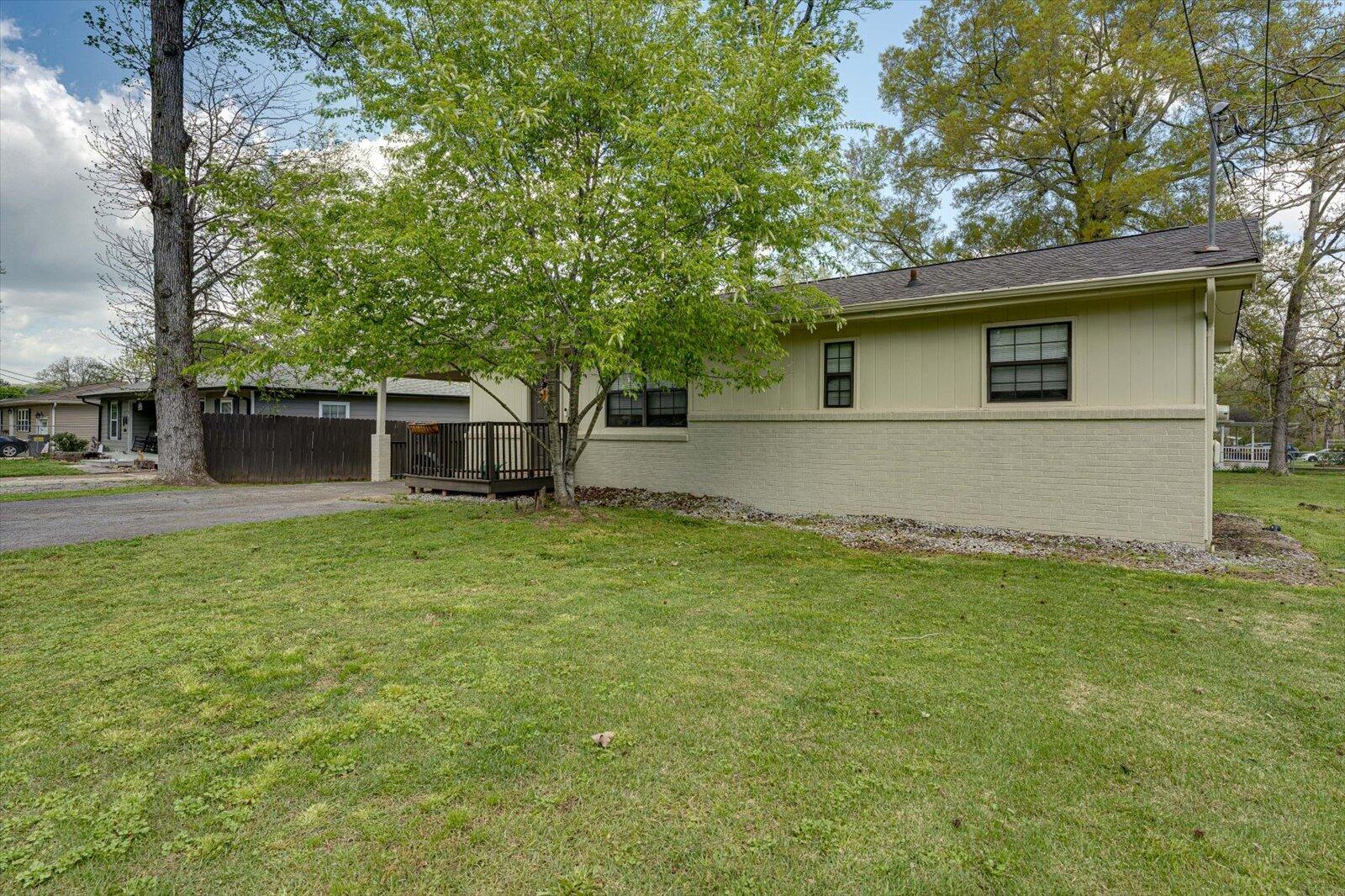 367 Fernwood Drive, Rossville, Georgia image 2