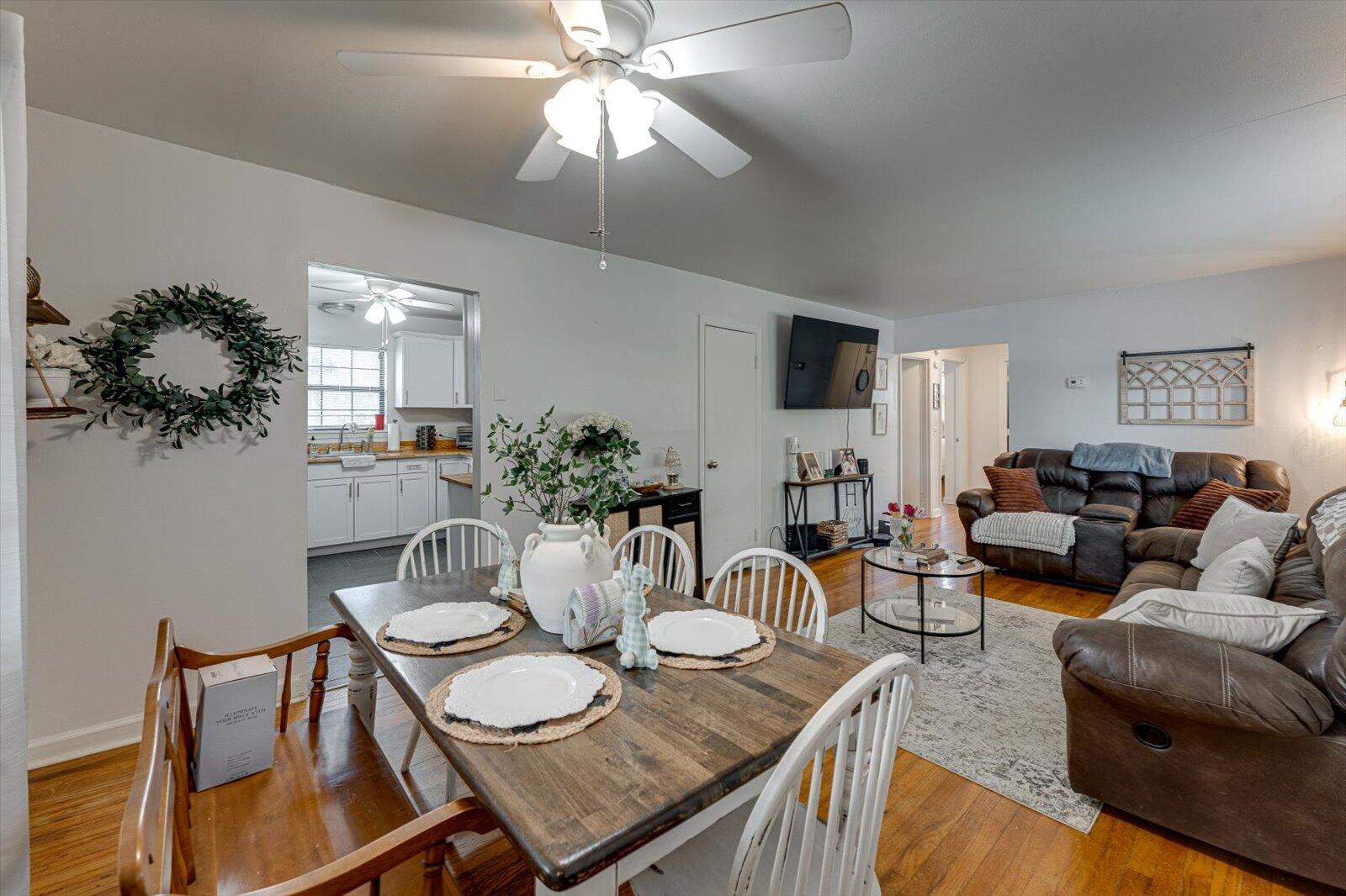 367 Fernwood Drive, Rossville, Georgia image 7