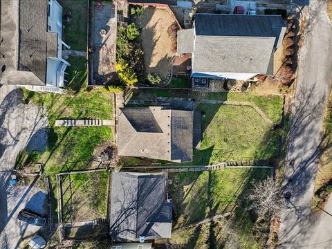 Tiny photo for 1002 Boylston Street, Chattanooga, TN 37405 (MLS # 1524356)