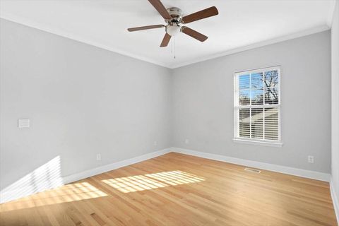 Tiny photo for 1002 Boylston Street, Chattanooga, TN 37405 (MLS # 1524356)
