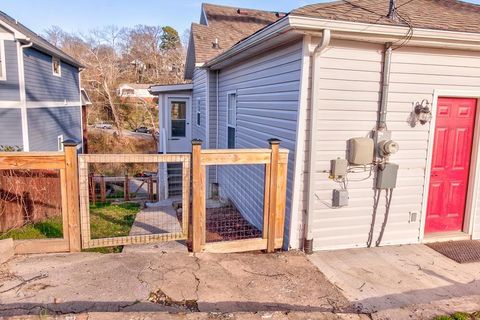 Photo of 1002 Boylston Street, Chattanooga, TN 37405 (MLS # 1524356) Photo of 1002 Boylston Street, Chattanooga, TN 37405 (MLS # 1524356)