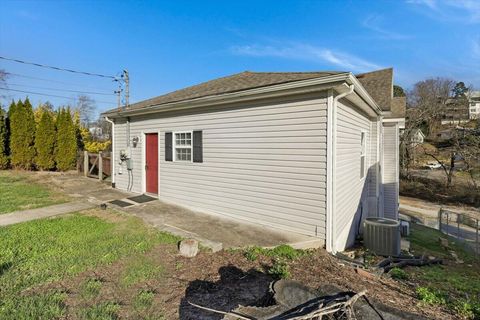 Tiny photo for 1002 Boylston Street, Chattanooga, TN 37405 (MLS # 1524356)
