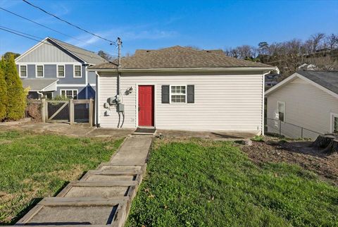 Tiny photo for 1002 Boylston Street, Chattanooga, TN 37405 (MLS # 1524356)