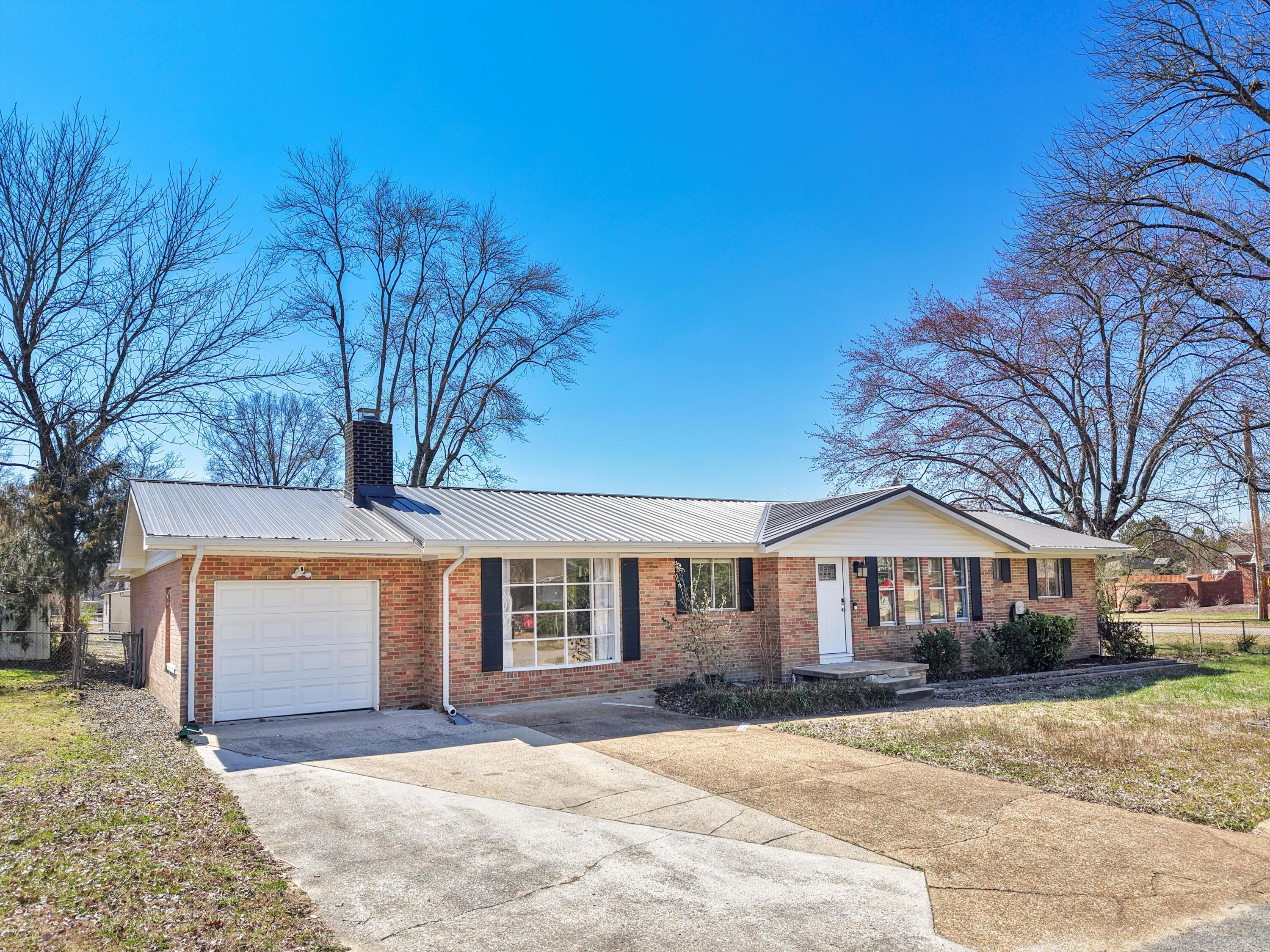 8002 Plaxco Drive, Chattanooga, Tennessee image 3