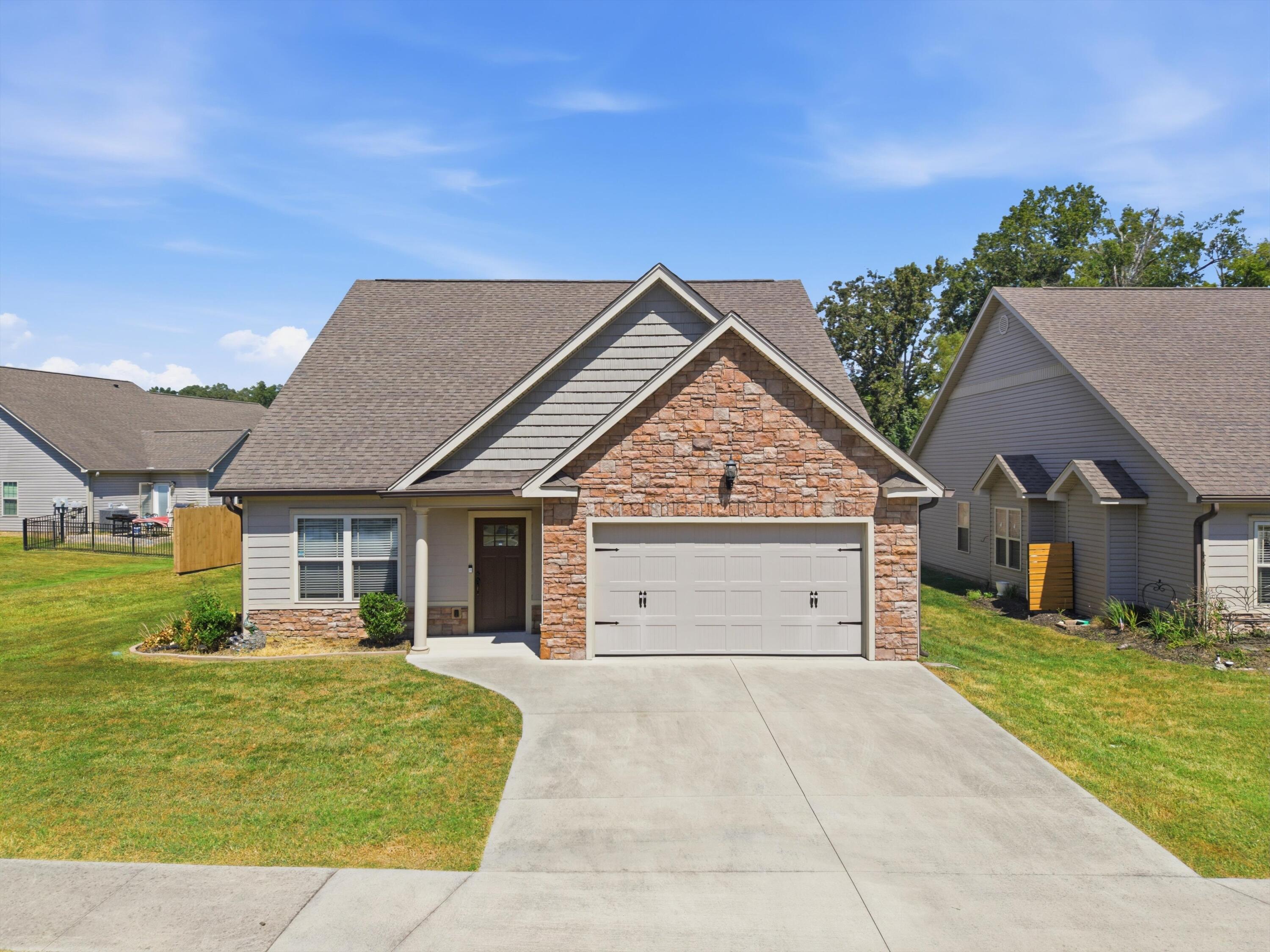 39 Daybreak Drive