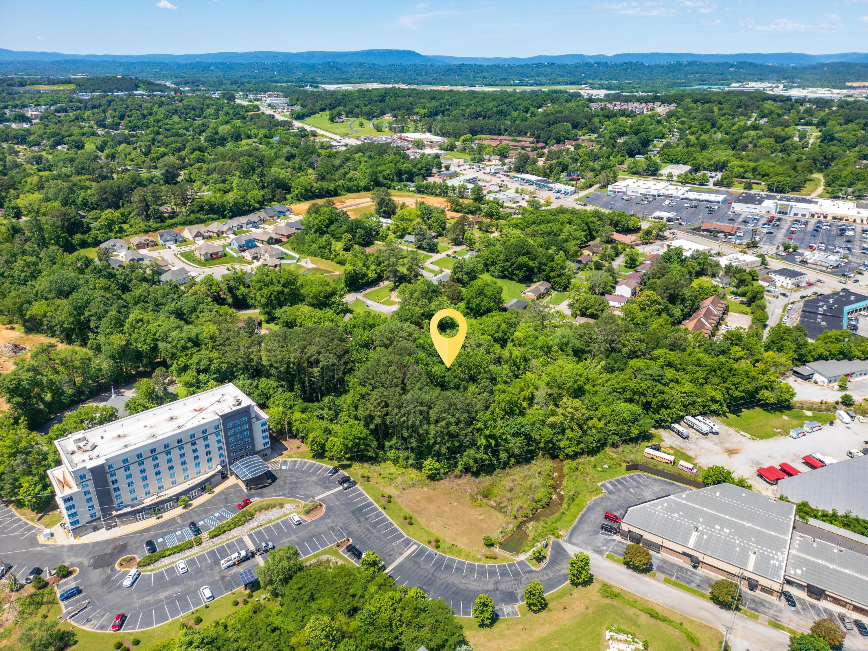 6954 Robinson Drive, Chattanooga, Tennessee image 10