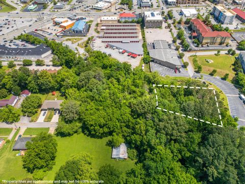 Photo of 6954 Robinson Drive, Chattanooga, TN 37421 (MLS # 1513540)
