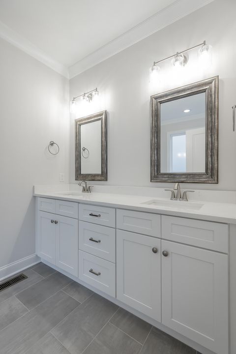 Tiny photo for 6486 Satjanon Drive, Ooltewah, TN 37363 (MLS # 1528921)