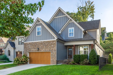 Photo of 1354 Carrington Way, Chattanooga, TN 37405 (MLS # 1543972)