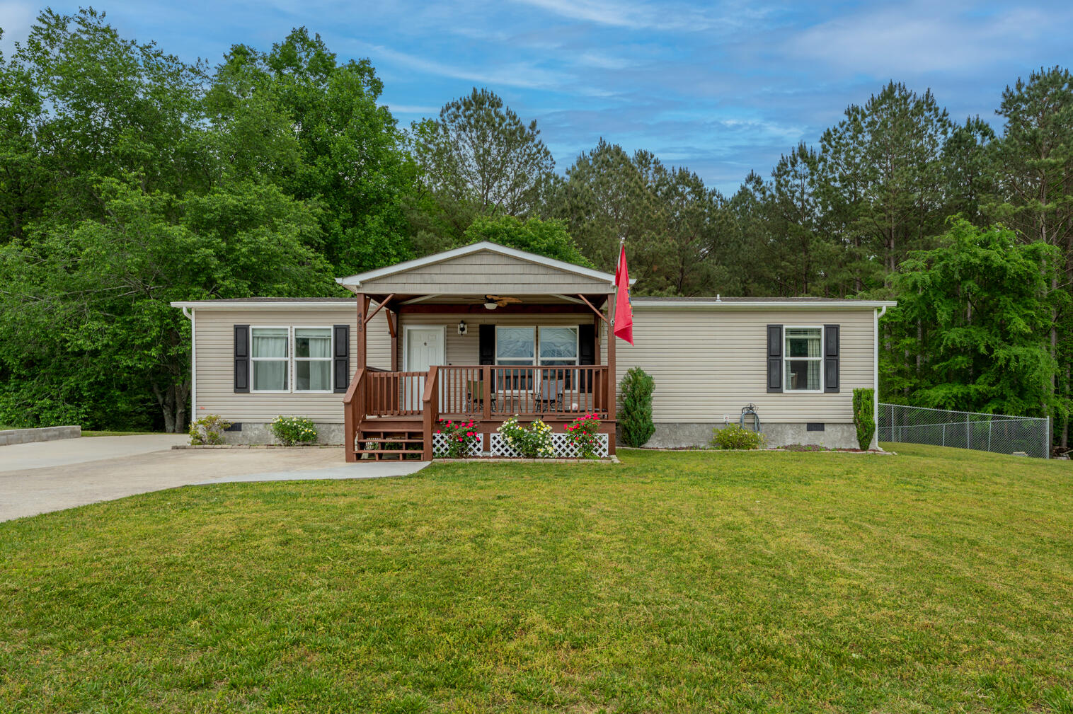 445 Pinewood Drive, Rock Spring, Georgia image 7