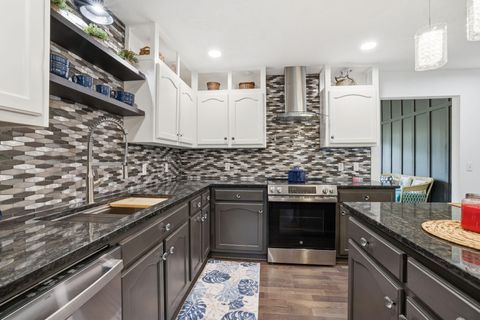 Tiny photo for 19 Laura Lane, Ringgold, GA 30736 (MLS # 1529849)