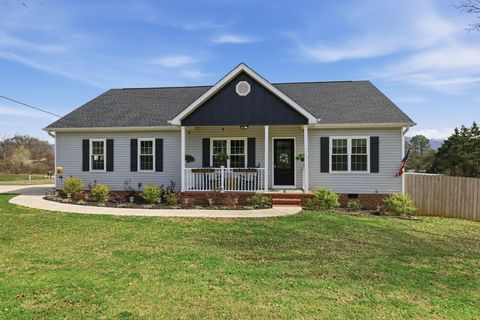 Photo of 19 Laura Lane, Ringgold, GA 30736 (MLS # 1529849)