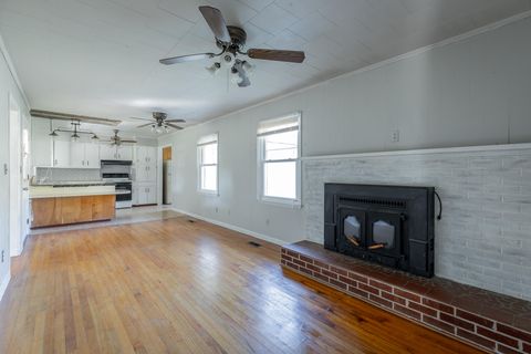 Tiny photo for 756 Blythe Ferry Road, Dayton, TN 37321 (MLS # 1529260)