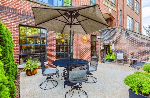 Tiny photo for 1000 E Martin Luther King Boulevard, Chattanooga, TN 37403 (MLS # 1527987)