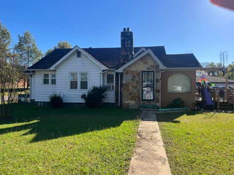 Photo of 3302 Kellys Ferry Road, Chattanooga, TN 37419 (MLS # 1523316)