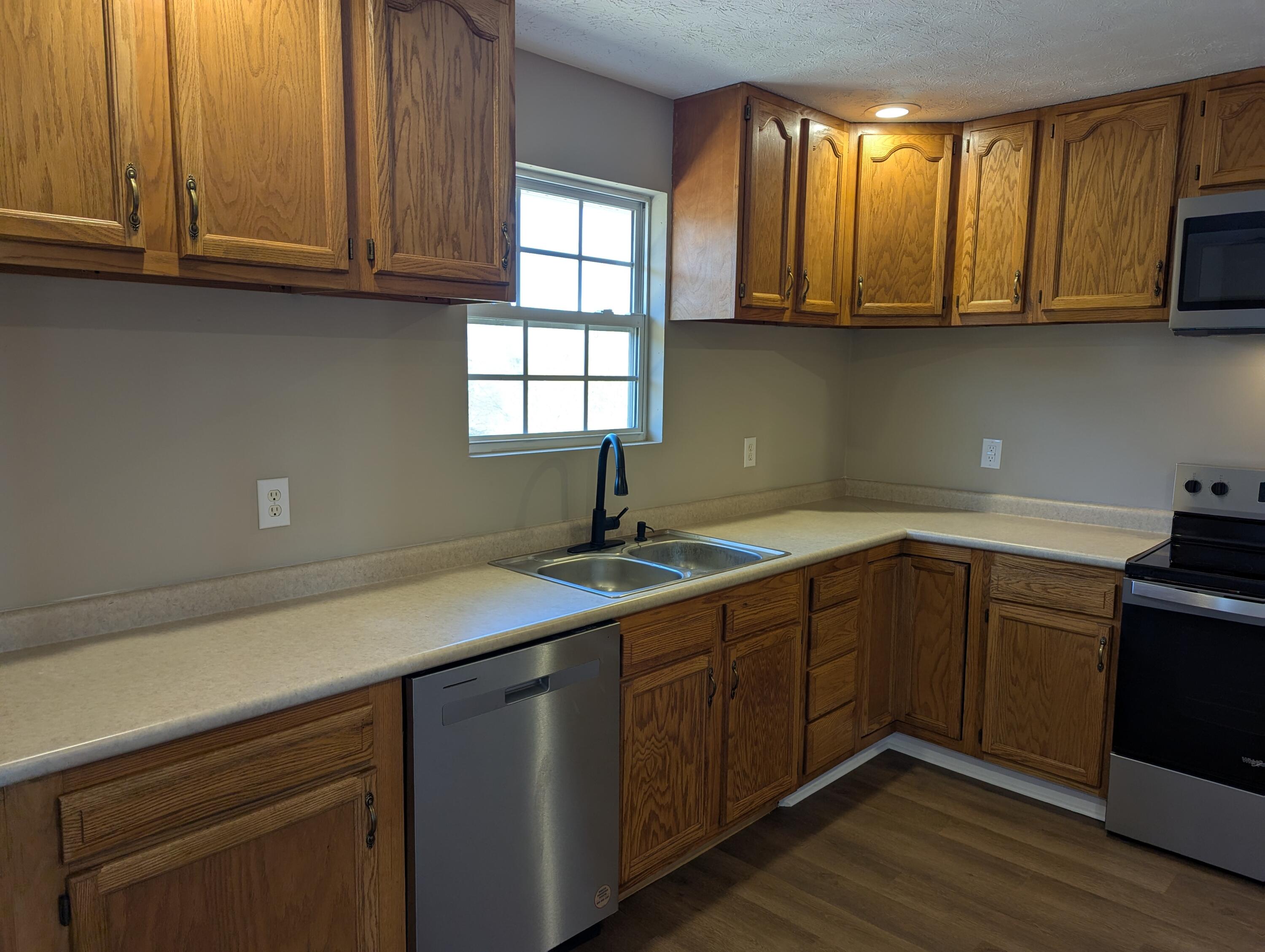140 Shawnee Drive, Dayton, Tennessee image 3