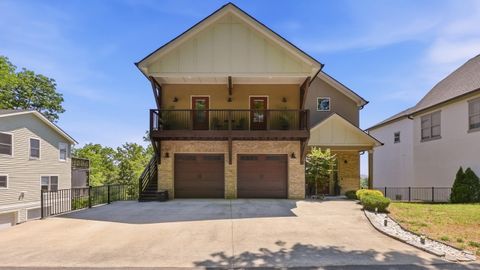 Photo of 334 Pine Ridge Road, Chattanooga, TN 37405 (MLS # 1533228)